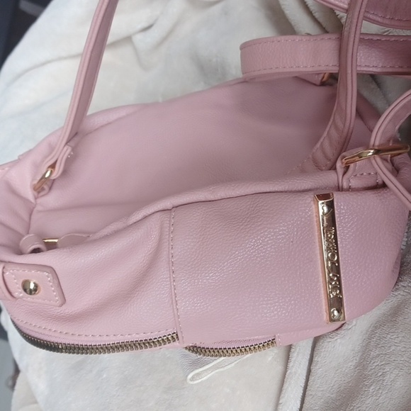 Betsey Johnson Dog Mini Backback Heart Quilted Pink Bag! Dusty Rose, EUC - Picture 3 of 10